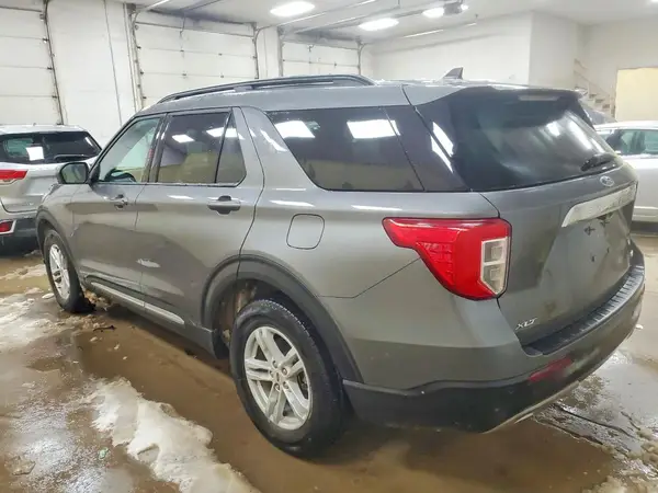 1FMSK8DH8RGA34852 2024 FORD EXPLORER - Image 2