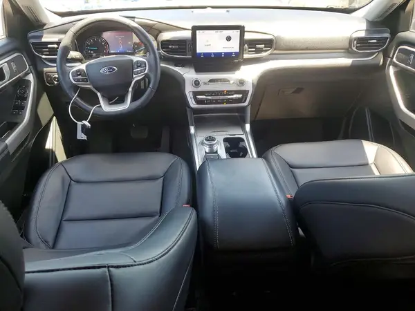 1FMSK8DH8RGA43521 2024 FORD EXPLORER - Image 8