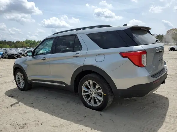 1FMSK8DH8RGA54874 2024 FORD EXPLORER - Image 2