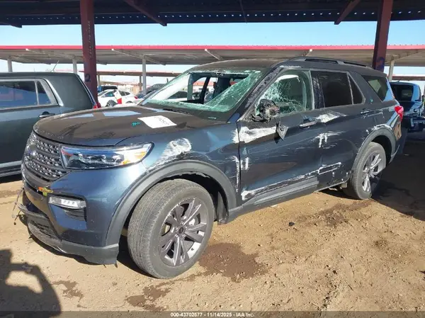 1FMSK8DH8RGA68452 2024 FORD EXPLORER - Image 2