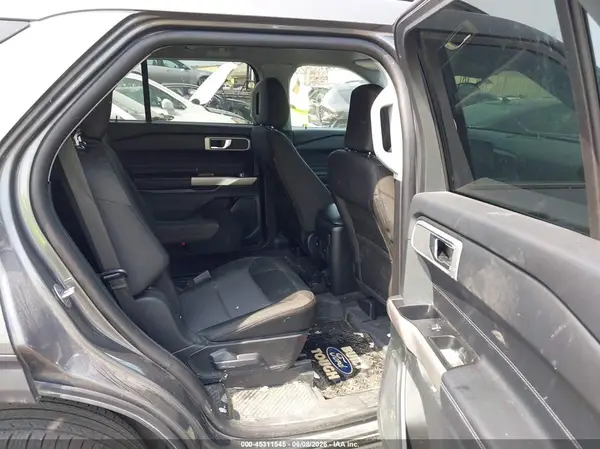 1FMSK8DH8RGA74946 2024 FORD EXPLORER - Image 8
