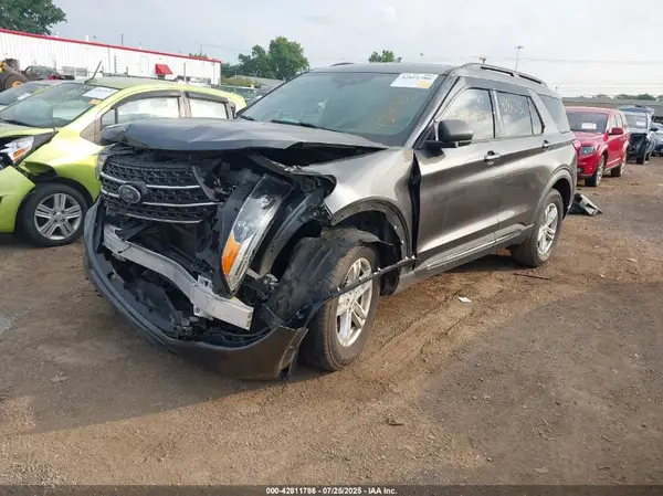 1FMSK8DH9LGC25414 2020 FORD EXPLORER - Image 2