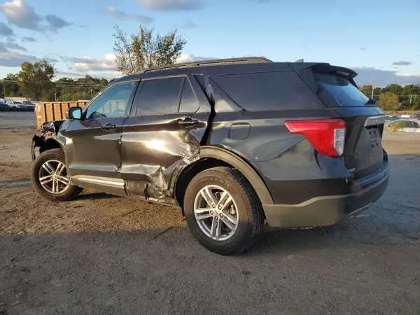 1FMSK8DH9MGA66878 2021 FORD EXPLORER - Image 2