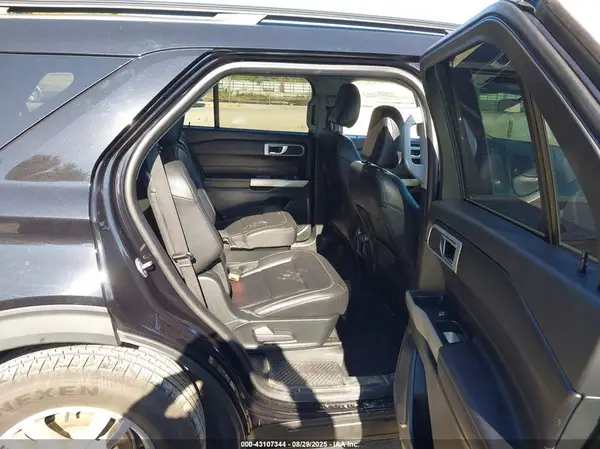 1FMSK8DH9MGA75628 2021 FORD EXPLORER - Image 8