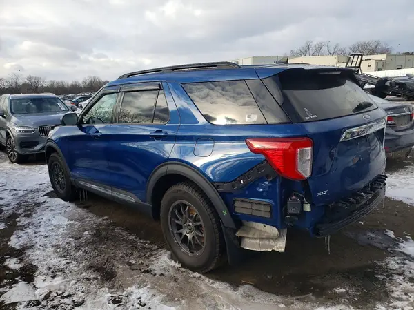 1FMSK8DH9MGA90694 2021 FORD EXPLORER - Image 2