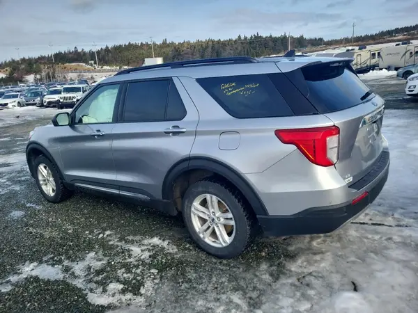 1FMSK8DH9MGB08269 2021 FORD EXPLORER - Image 2
