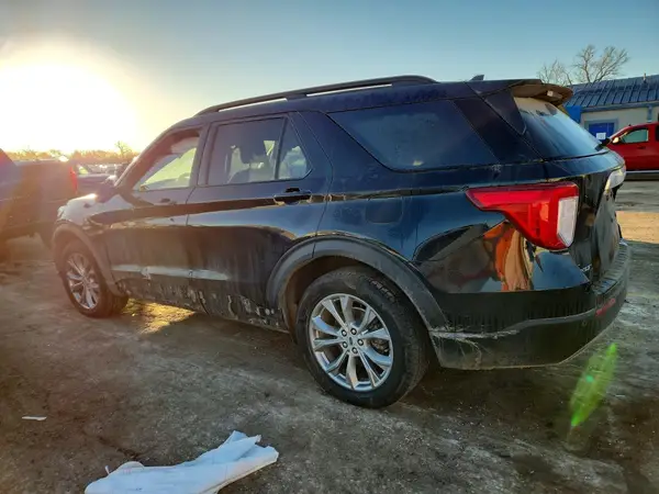 1FMSK8DH9MGB43958 2021 FORD EXPLORER - Image 2