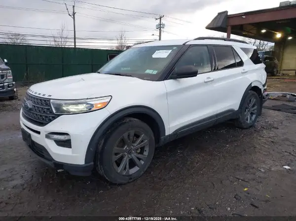 1FMSK8DH9MGB56659 2021 FORD EXPLORER - Image 2
