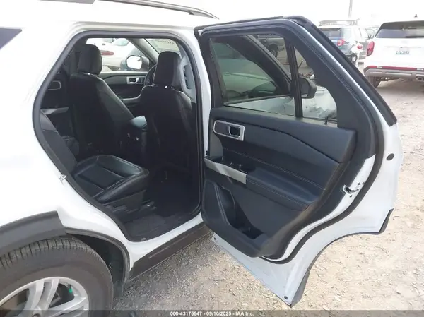 1FMSK8DH9MGB71730 2021 FORD EXPLORER - Image 8