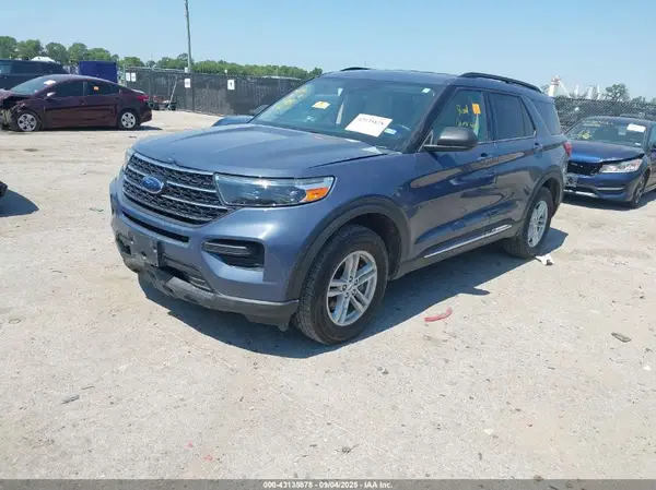 1FMSK8DH9MGB88737 2021 FORD EXPLORER - Image 2