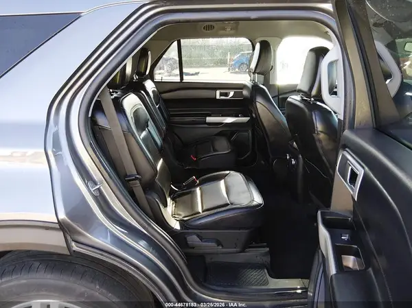 1FMSK8DH9MGB91217 2021 FORD EXPLORER - Image 8