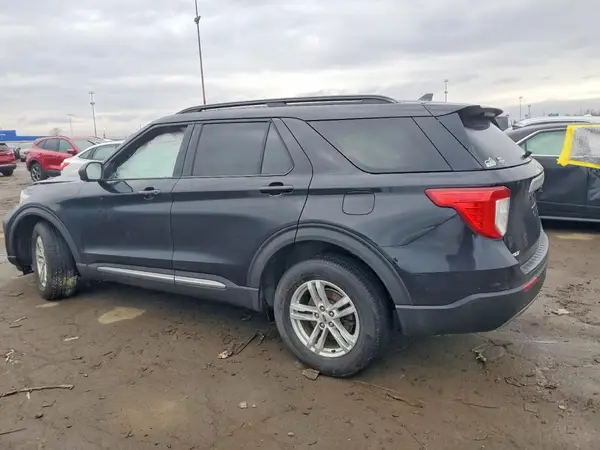 1FMSK8DH9MGC08307 2021 FORD EXPLORER - Image 2
