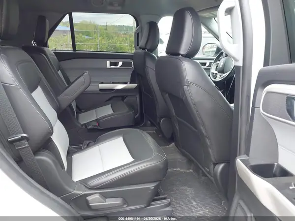 1FMSK8DH9NGA19626 2022 FORD EXPLORER - Image 8