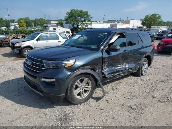 1FMSK8DH9NGA22459 2022 FORD EXPLORER - Image 2