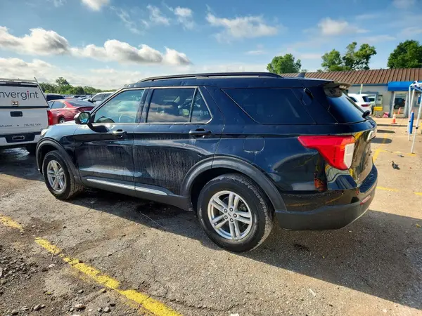 1FMSK8DH9NGA24695 2022 FORD EXPLORER - Image 2