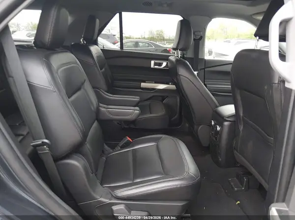 1FMSK8DH9NGA35261 2022 FORD EXPLORER - Image 8