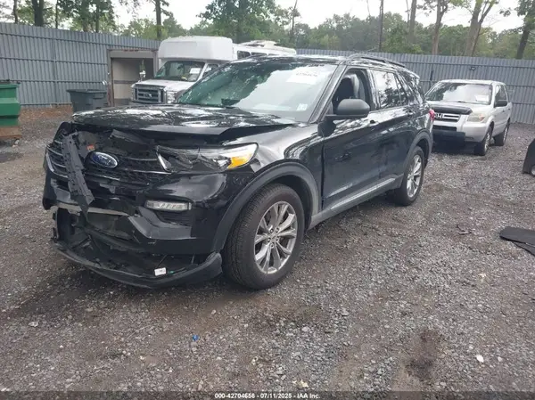 1FMSK8DH9NGA52903 2022 FORD EXPLORER - Image 2