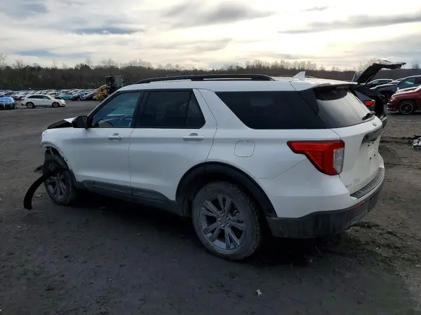 1FMSK8DH9NGB07981 2022 FORD EXPLORER - Image 2