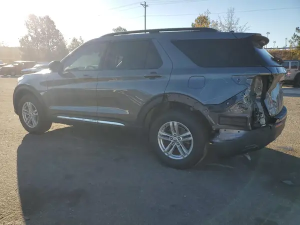 1FMSK8DH9NGB13862 2022 FORD EXPLORER - Image 2