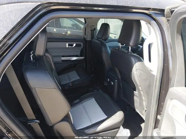 1FMSK8DH9NGB95057 2022 FORD EXPLORER - Image 8