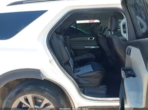 1FMSK8DH9NGB95110 2022 FORD EXPLORER - Image 8