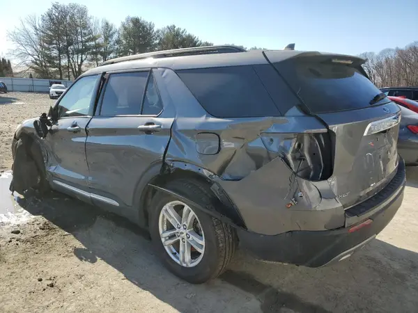 1FMSK8DH9NGC30437 2022 FORD EXPLORER - Image 2