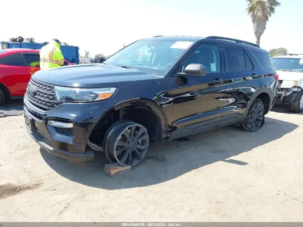 1FMSK8DH9PGB77483 2023 FORD EXPLORER - Image 2