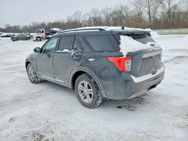 1FMSK8DH9RGA48694 2024 FORD EXPLORER - Image 2