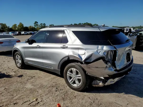 1FMSK8DH9RGA69819 2024 FORD EXPLORER - Image 2