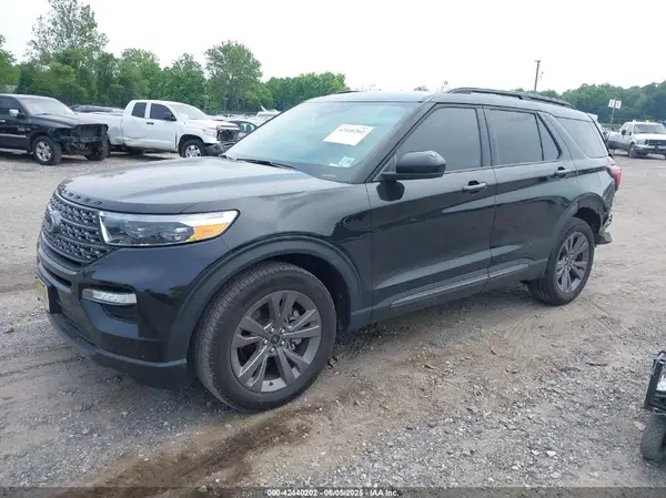 1FMSK8DH9RGA71439 2024 FORD EXPLORER - Image 2