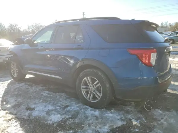 1FMSK8DHXMGA68557 2021 FORD EXPLORER - Image 2