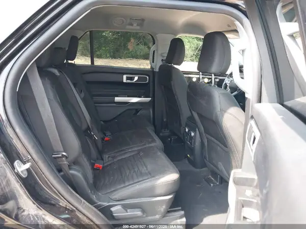 1FMSK8DHXMGA80403 2021 FORD EXPLORER - Image 8