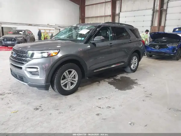 1FMSK8DHXMGB10743 2021 FORD EXPLORER - Image 2