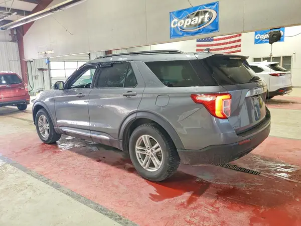1FMSK8DHXMGB13710 2021 FORD EXPLORER - Image 2
