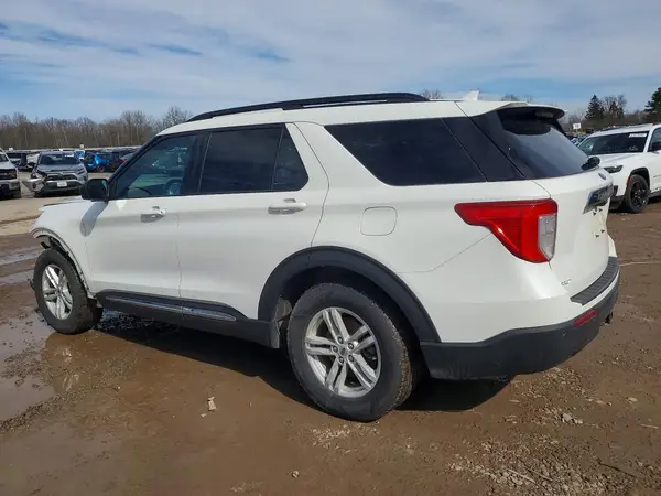 1FMSK8DHXMGB22438 2021 FORD EXPLORER - Image 2