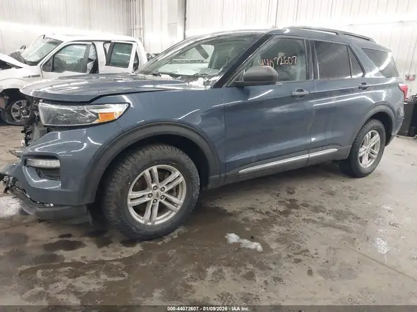 1FMSK8DHXMGB24142 2021 FORD EXPLORER - Image 2