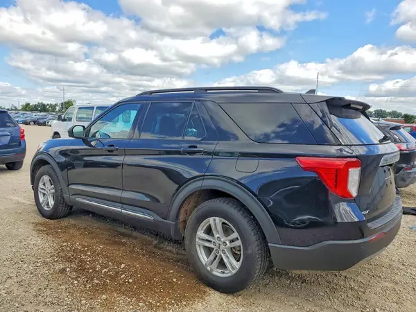 1FMSK8DHXMGB78136 2021 FORD EXPLORER - Image 2