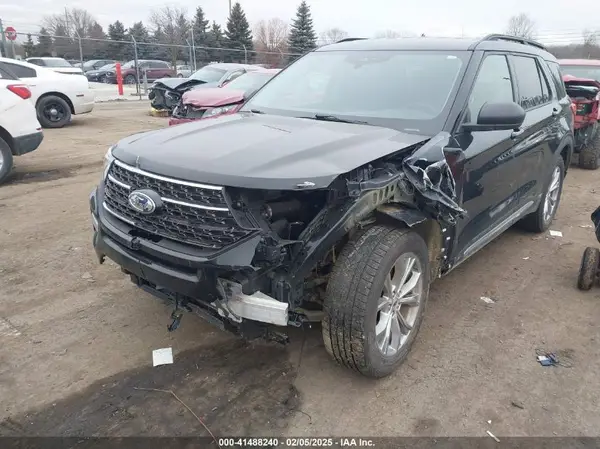 1FMSK8DHXMGB94983 2021 FORD EXPLORER - Image 2