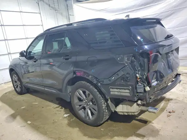 1FMSK8DHXMGC06419 2021 FORD EXPLORER - Image 2