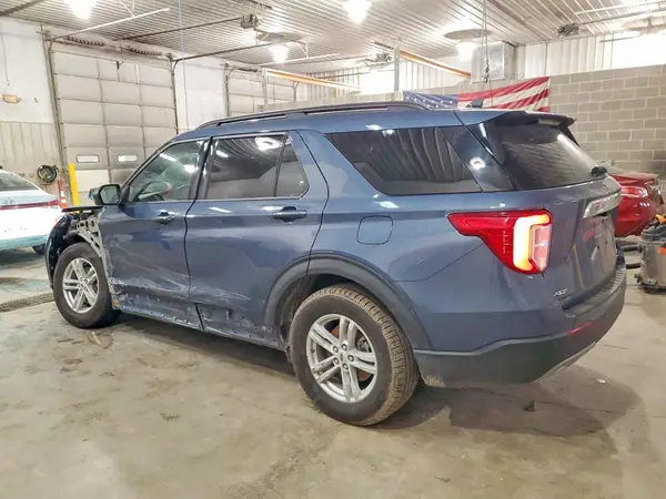 1FMSK8DHXMGC40117 2021 FORD EXPLORER - Image 2
