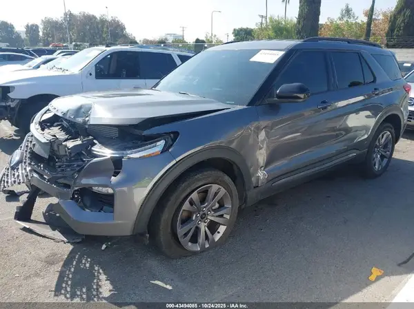 1FMSK8DHXNGA37522 2022 FORD EXPLORER - Image 2