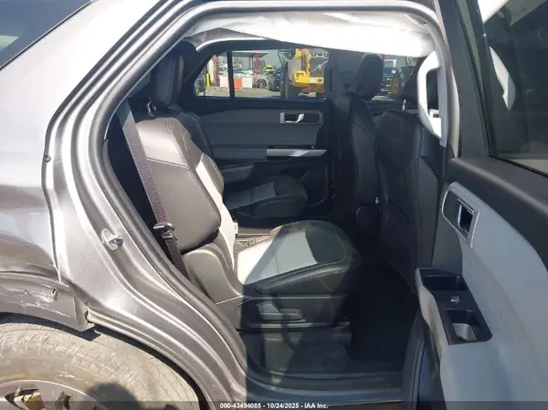 1FMSK8DHXNGA37522 2022 FORD EXPLORER - Image 8