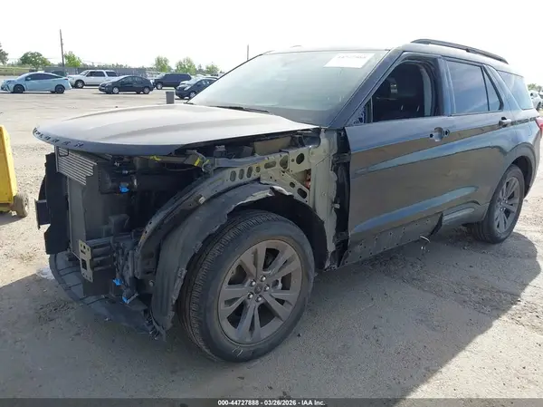 1FMSK8DHXNGA44969 2022 FORD EXPLORER - Image 2