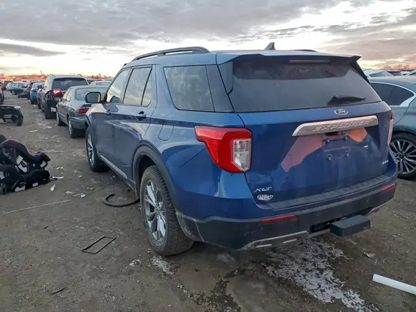 1FMSK8DHXNGA67300 2022 FORD EXPLORER - Image 2