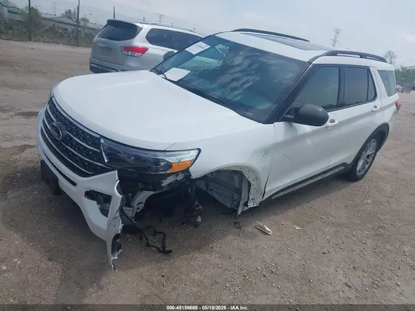 1FMSK8DHXNGB18052 2022 FORD EXPLORER - Image 2