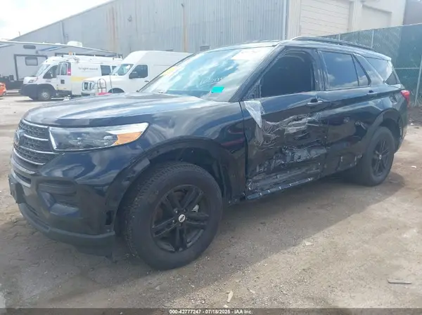 1FMSK8DHXNGB24563 2022 FORD EXPLORER - Image 2