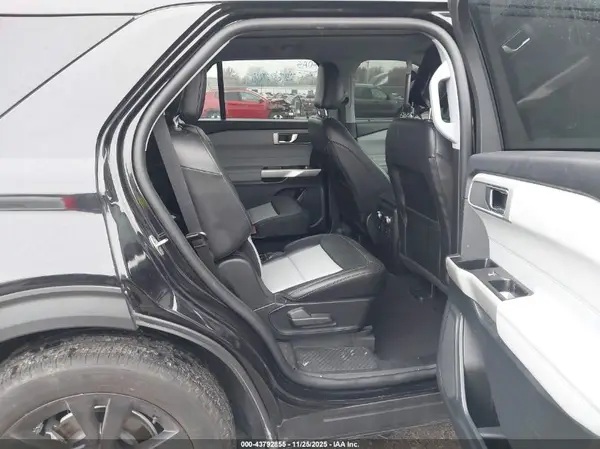 1FMSK8DHXNGB39290 2022 FORD EXPLORER - Image 8