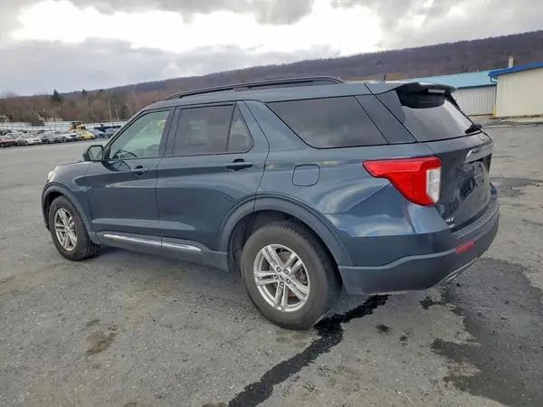 1FMSK8DHXNGB70054 2022 FORD EXPLORER - Image 2