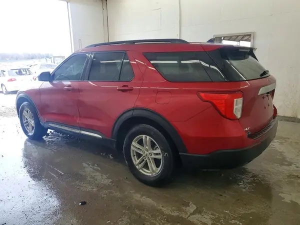1FMSK8DHXNGB98923 2022 FORD EXPLORER - Image 2