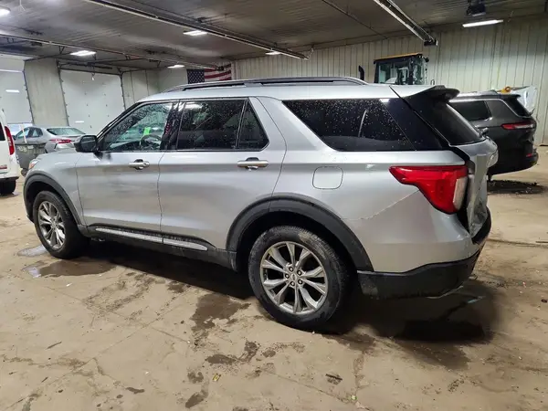 1FMSK8DHXNGC16546 2022 FORD EXPLORER - Image 2